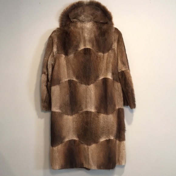 Authentic Real Fur Vintage Tan & Brown Fur Coat - Picture 4 of 13